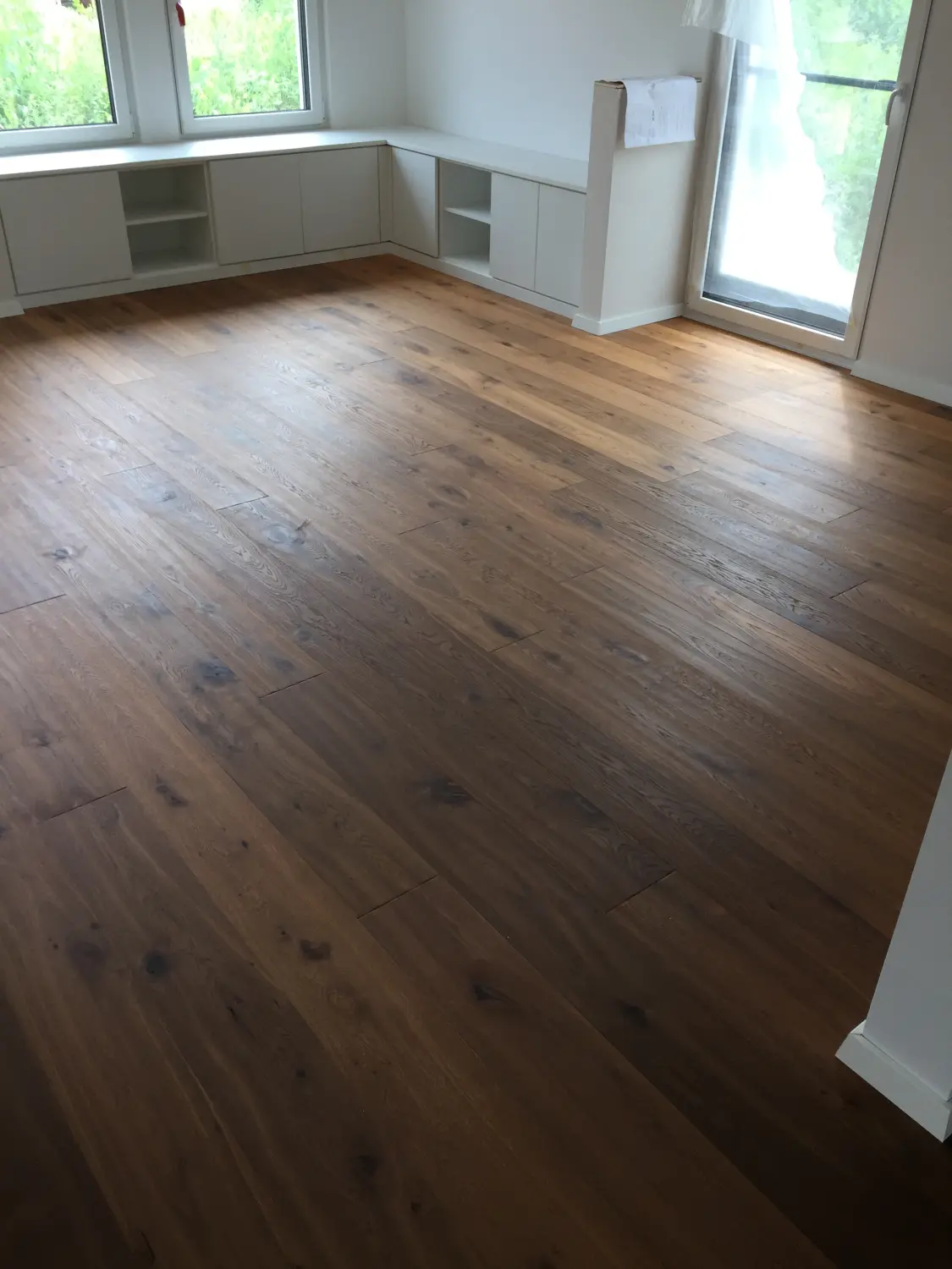 Bodenverlegearbeiten durch Darius Piontek Handwerkerdienst